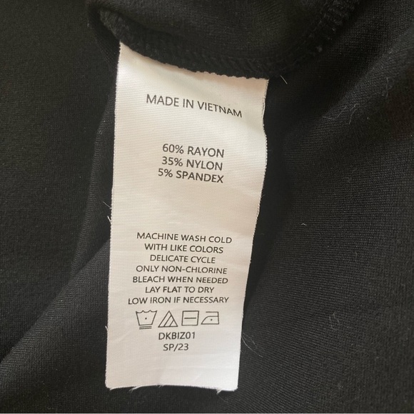 Quince Ultra-Stretch Ponte Cap Sleeve Dress in Black, Size M - Picture 13 of 14